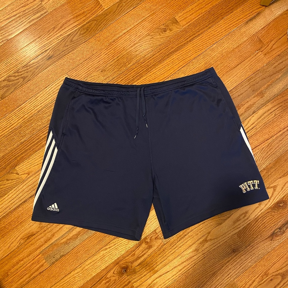 Men’s basketball shorts